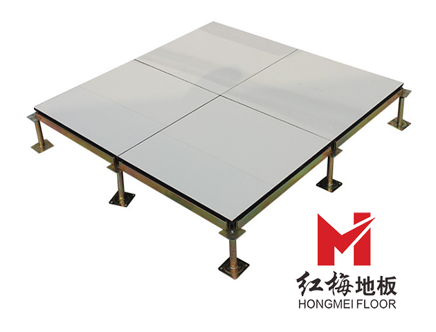 <b>全鋼陶瓷防靜電地板</b>